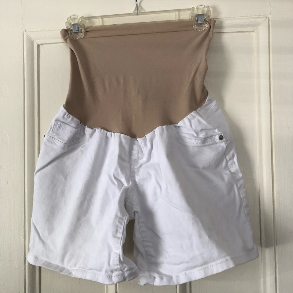 Full Panel Motherhood White Short - EUC, Size L